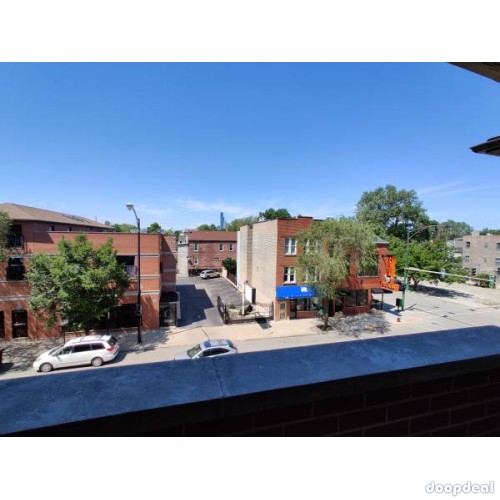  $490 Room in 3-bedroom Apt 