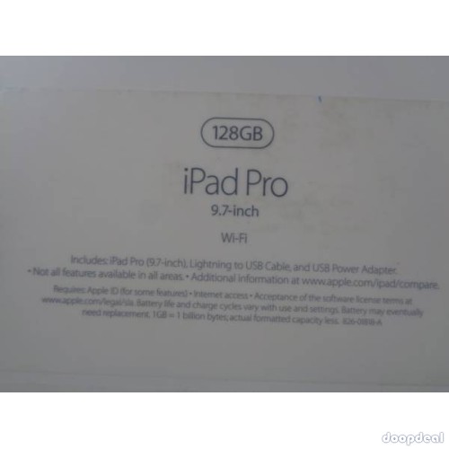 Apple iPad Pro 9.7 inch, Model A1673 , Wifi, 128GB Excellent Condition 