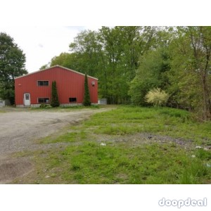 Building FOR RENT Commercial Industrial Zone Private lot (Milford Mendon Upton)