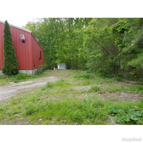 Building FOR RENT Commercial Industrial Zone Private lot (Milford Mendon Upton)